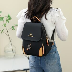 Sac à dos noir en nylon minimaliste avec un joli design de chat