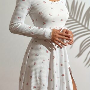 Nuisette florale élégante pour femmes - Robe de nuit à manches longues avec imprimé floral
