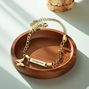 Bracelet ou chaîne personnalisable pour enfant - Gravure sur mesure de noms, dates ou messages