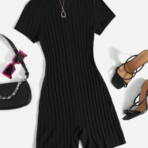 Combinaison à col rond en ribes noir solide, mi-longueur, manches courtes