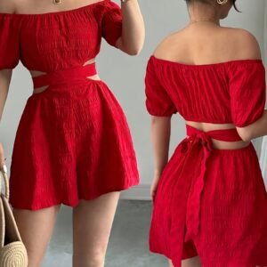 Combinaison Rouge avec détail de nœud en arrière - Romper sexy à manches courtes avec volants