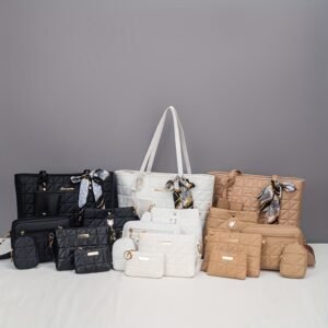 Ensemble de sept sacs fourre-tout brodés à motif diamant tendance