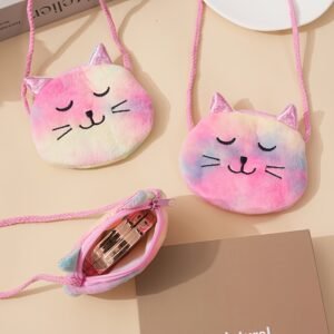 Un design adorable avec des chats timides, fabriqué à partir d'un tissu en peluche multicolore teinté aléatoirement. Ce sac à bandoulière élégant et portable est parfait pour l'hiver, idéal pour ranger du rouge à lèvres et des câbles de charge.