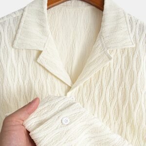 Chemise à col montant tissée texturée pour homme, manches courtes boutonnées, idéale pour les vacances à la plage, les tenues décontractées de tous les jours